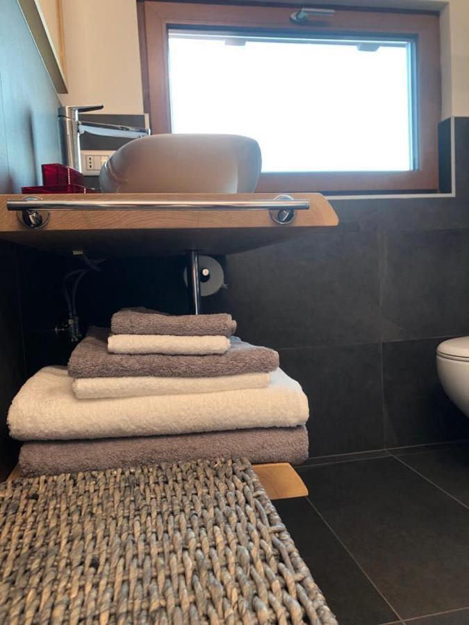 2 Cuori E Un B&B Sueglio Ngoại thất bức ảnh